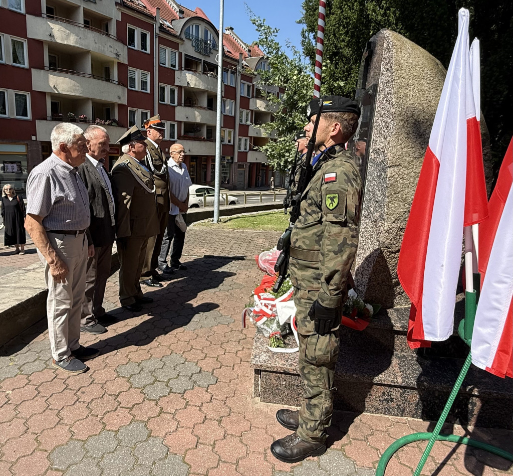 Ostróda oddała hołd żołnierzom!