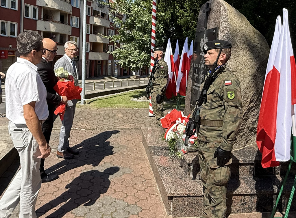 Ostróda oddała hołd żołnierzom!