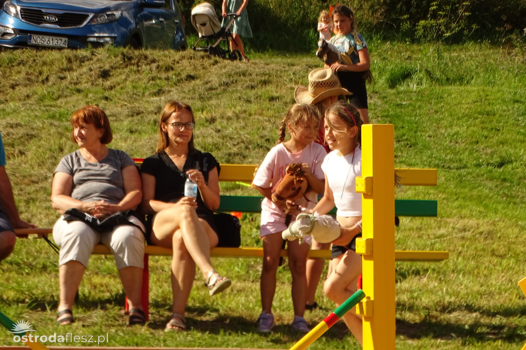 Parkour dla hobby horse w Lichtajnach otwarty!