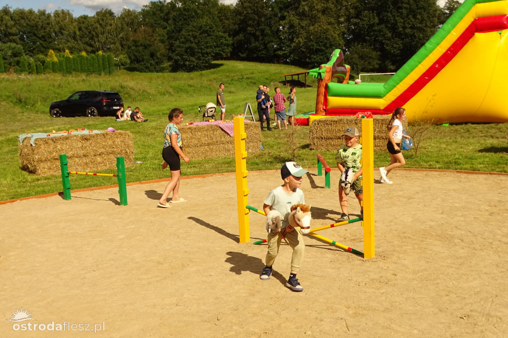 Parkour dla hobby horse w Lichtajnach otwarty!