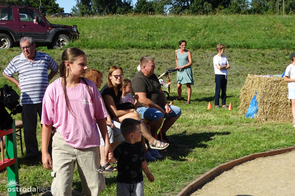 Parkour dla hobby horse w Lichtajnach otwarty!