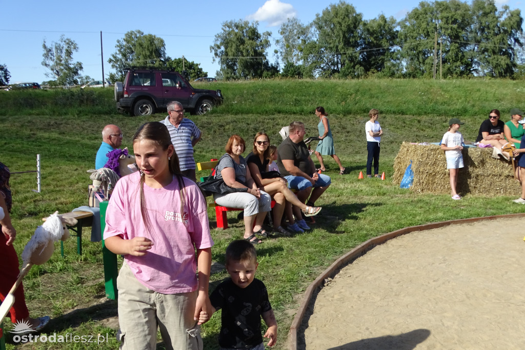 Parkour dla hobby horse w Lichtajnach otwarty!