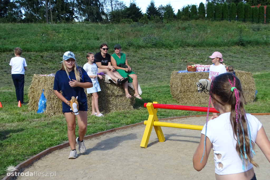 Parkour dla hobby horse w Lichtajnach otwarty!