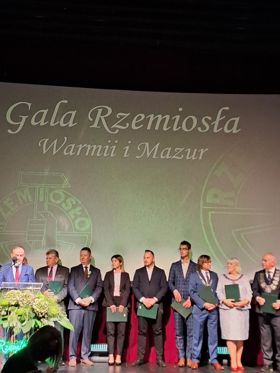 A. Teodorowicz, S.Tumińska z medalem za Zasługi!