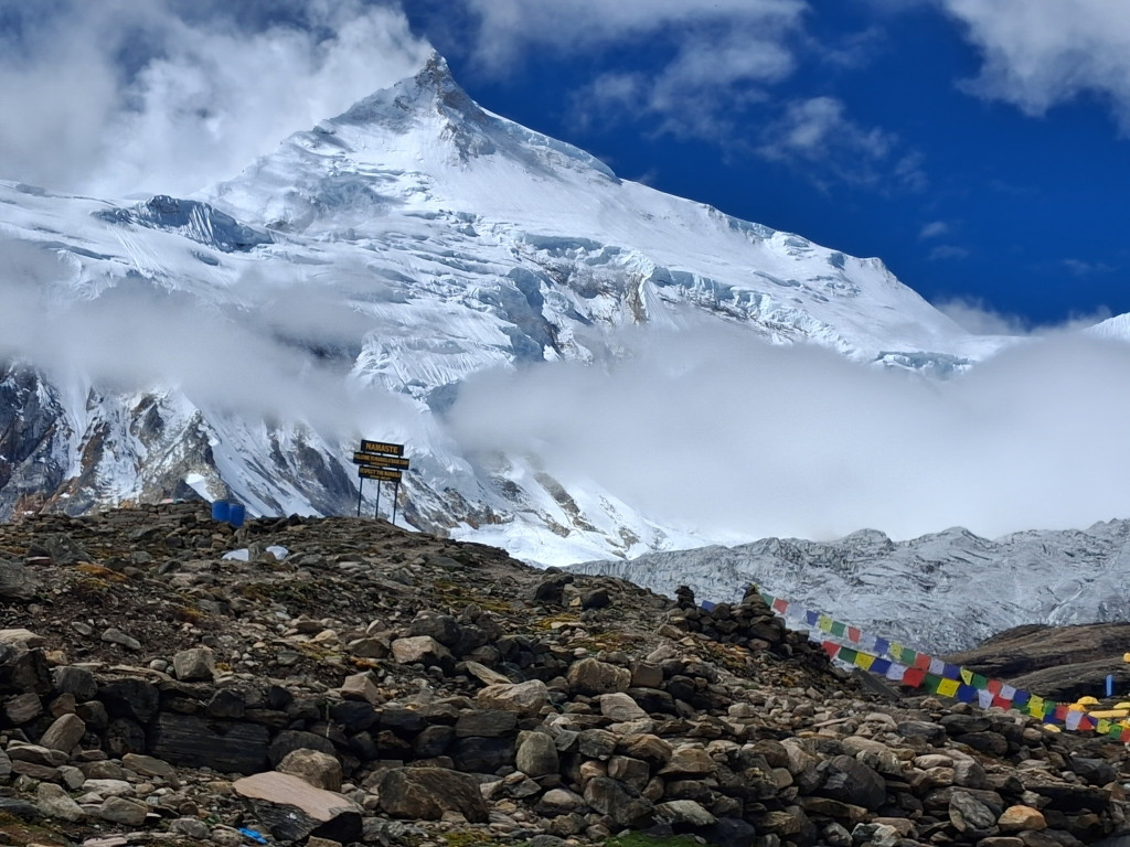 Nauczycielka ekonomika zdobyła Manaslu w Himalajach
