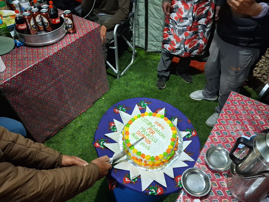 Nauczycielka ekonomika zdobyła Manaslu w Himalajach