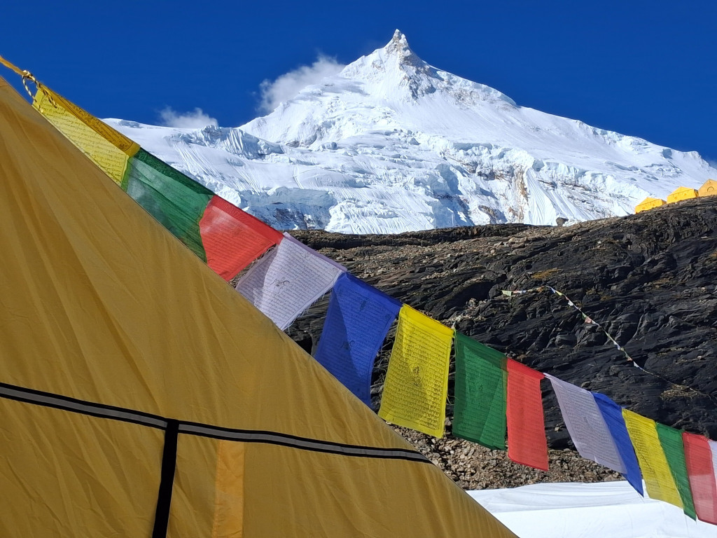 Nauczycielka ekonomika zdobyła Manaslu w Himalajach