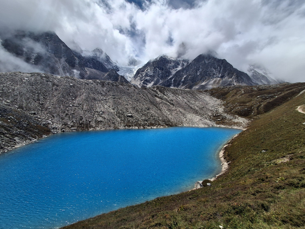 Nauczycielka ekonomika zdobyła Manaslu w Himalajach