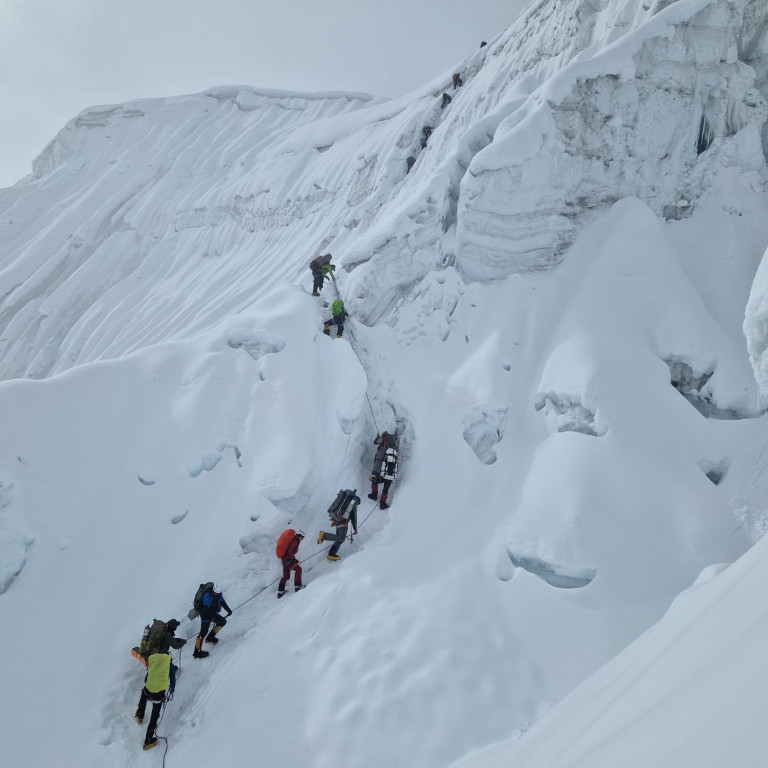Nauczycielka ekonomika zdobyła Manaslu w Himalajach