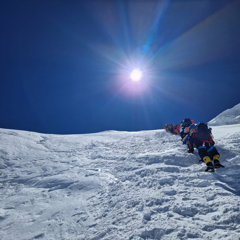 Nauczycielka ekonomika zdobyła Manaslu w Himalajach