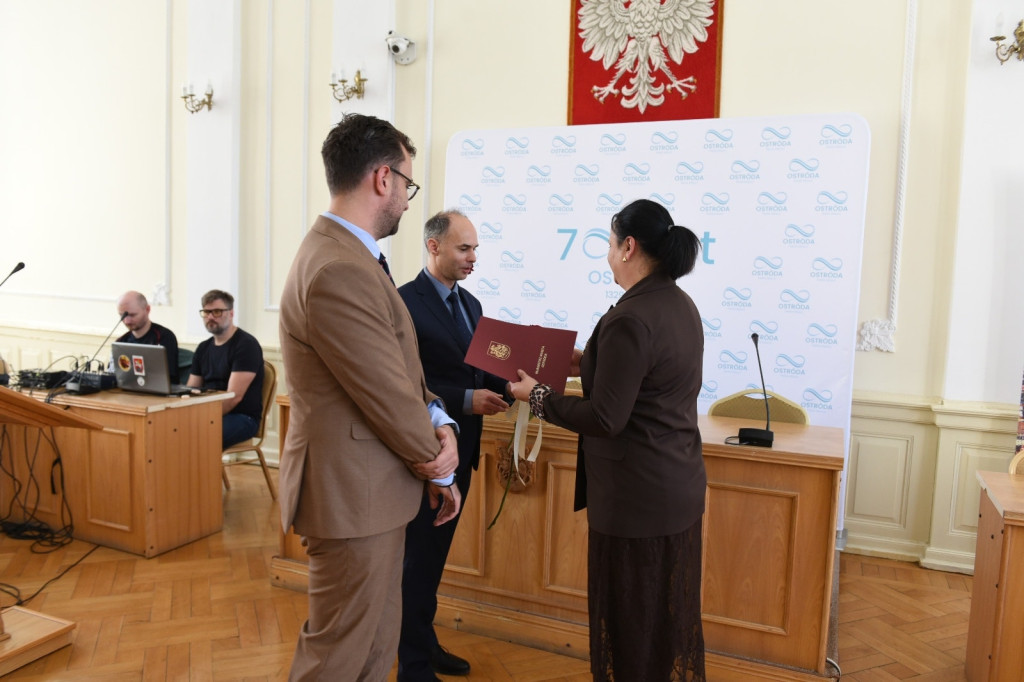 16 nauczycielek nagrodzonych przez Burmistrza Ostródy