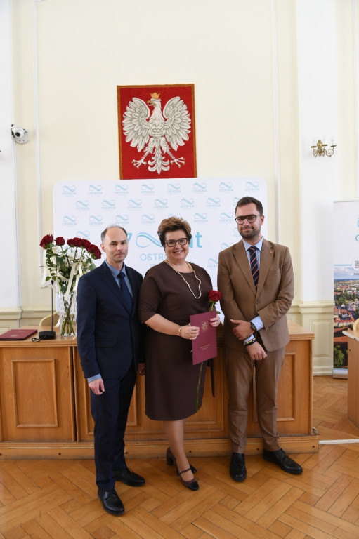 16 nauczycielek nagrodzonych przez Burmistrza Ostródy
