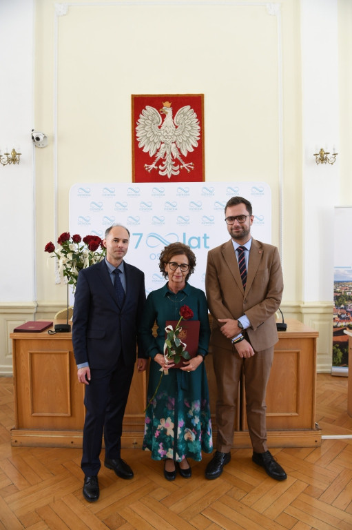 16 nauczycielek nagrodzonych przez Burmistrza Ostródy