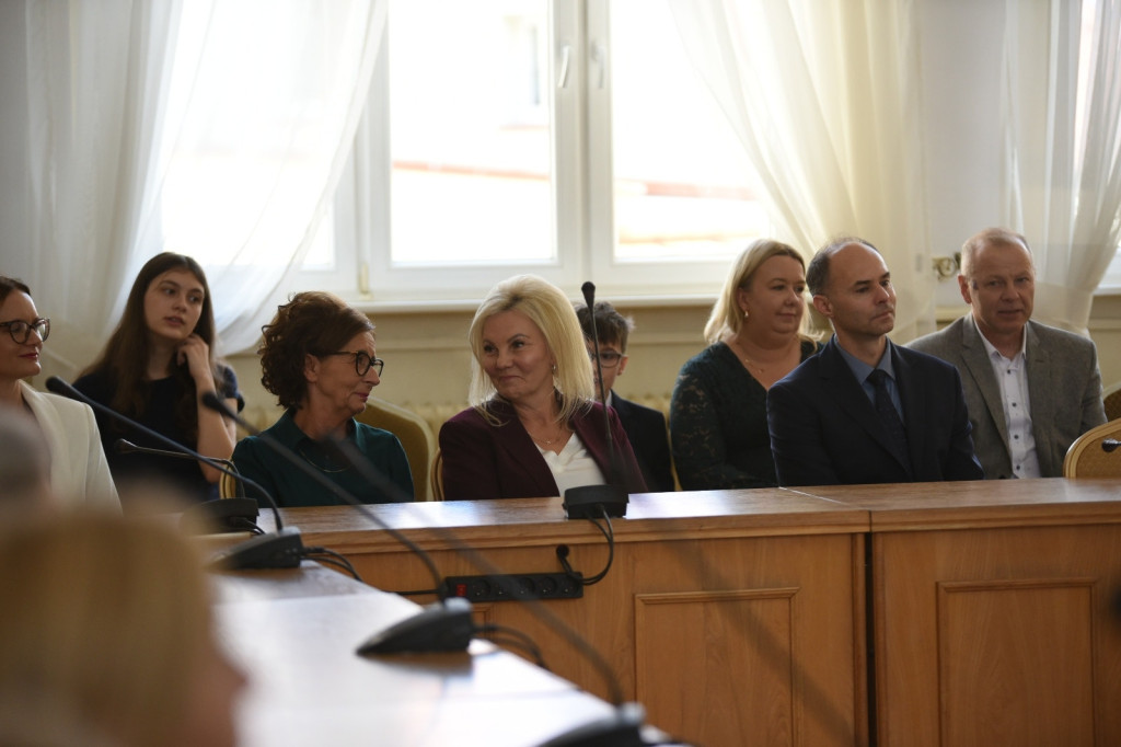 16 nauczycielek nagrodzonych przez Burmistrza Ostródy