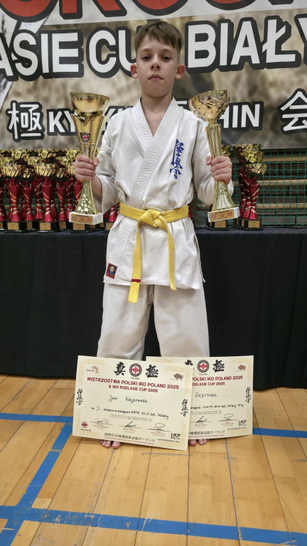 Karatecy z Ostródy z medalami Mistrzostw Polski