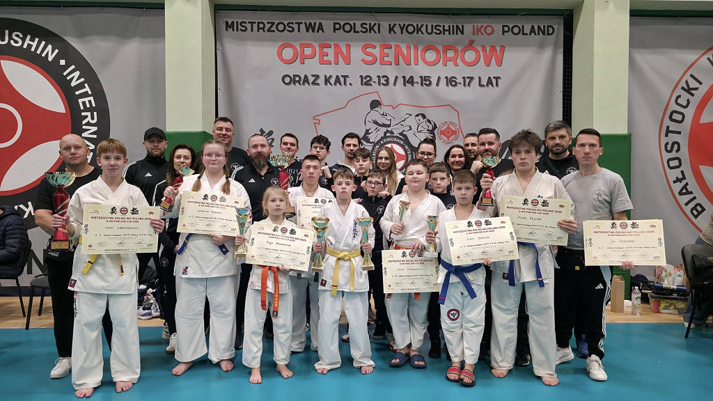 Karatecy z Ostródy z medalami Mistrzostw Polski