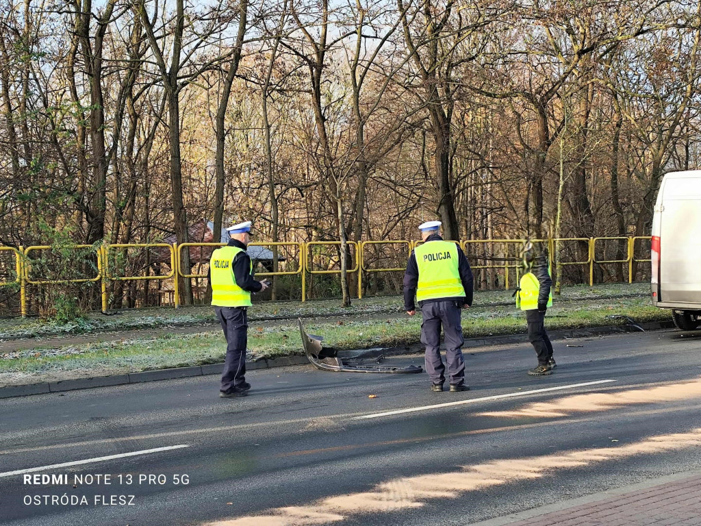 Wypadek w Ostródzie na ul. Grunwaldzkiej! 3 osoby w szpitalu!