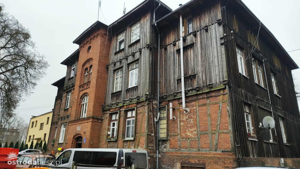 Pożar na ul. Garnizonowej w Ostródzie. Ewakuowano mieszkańców