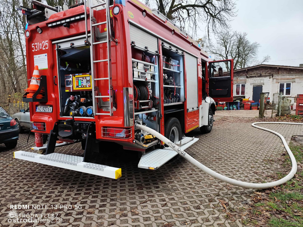 Pożar na ul. Garnizonowej w Ostródzie. Ewakuowano mieszkańców