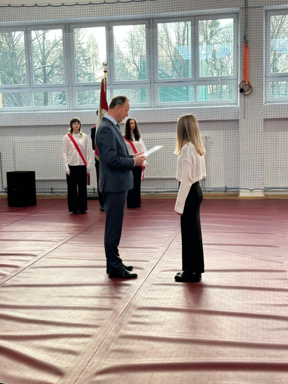 Pierwszoklasiści z ekonomika uroczyście ślubowali