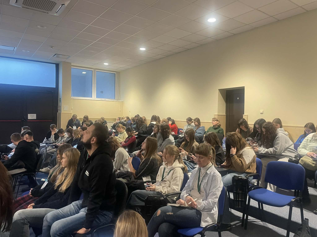 Gm. Ostróda:Uczennice z SP w Durągu na konferencji