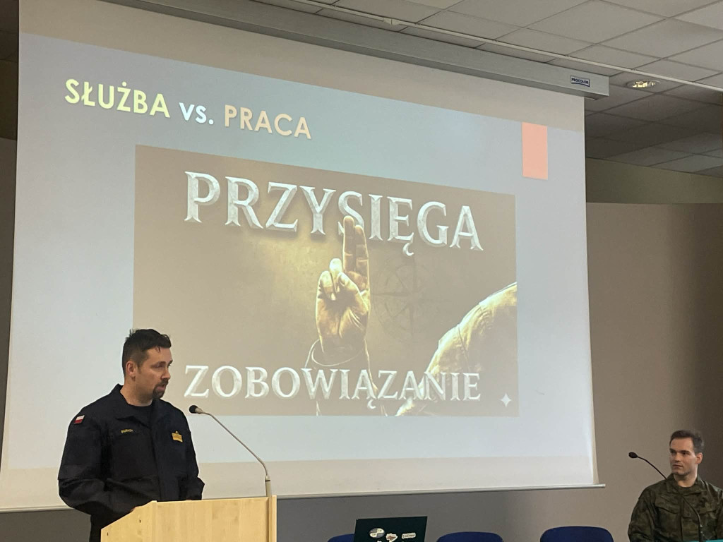 Gm. Ostróda:Uczennice z SP w Durągu na konferencji