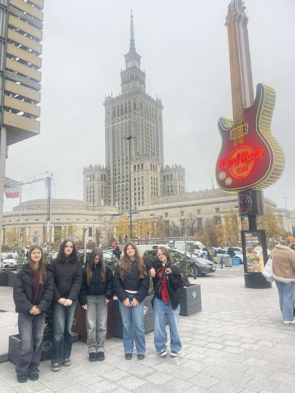 Gm. Ostróda:Uczennice z SP w Durągu na konferencji