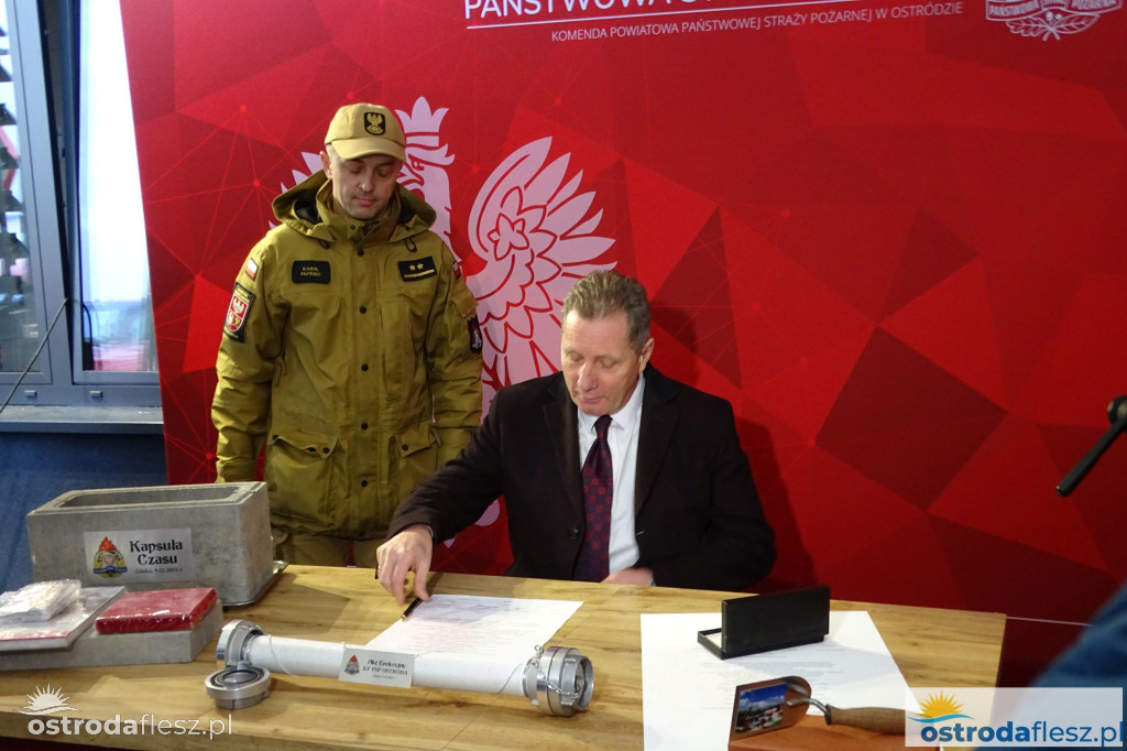 Wmurowano akt erekcyjny na budowie siedziby KP PSP