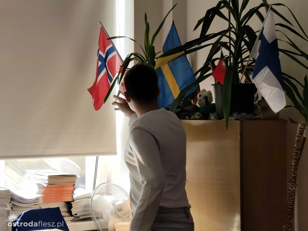 Konkurs z wiedzy o flagach świata w ekonomiku