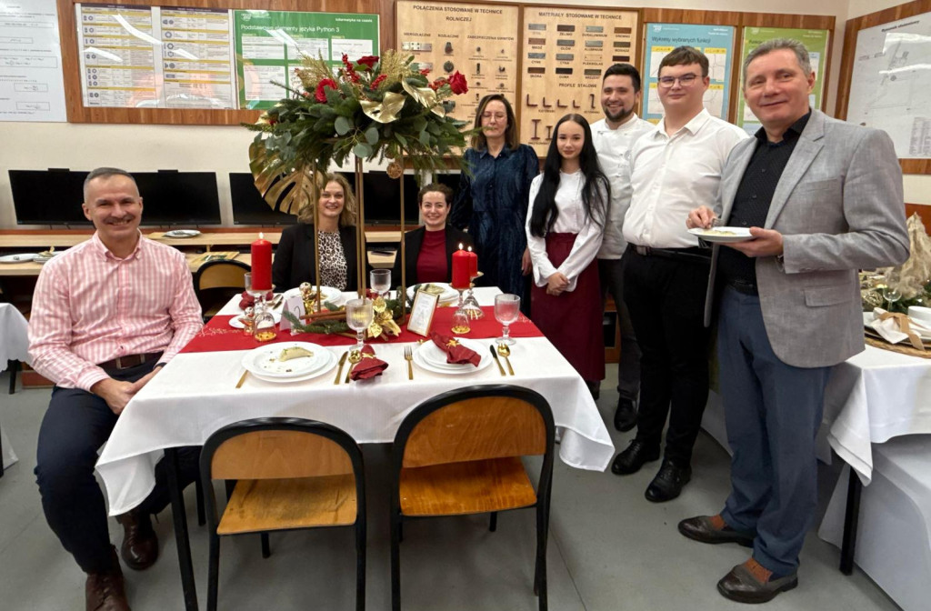 Konkurs na Najpiękniejszy Stół Bożonarodzeniowy