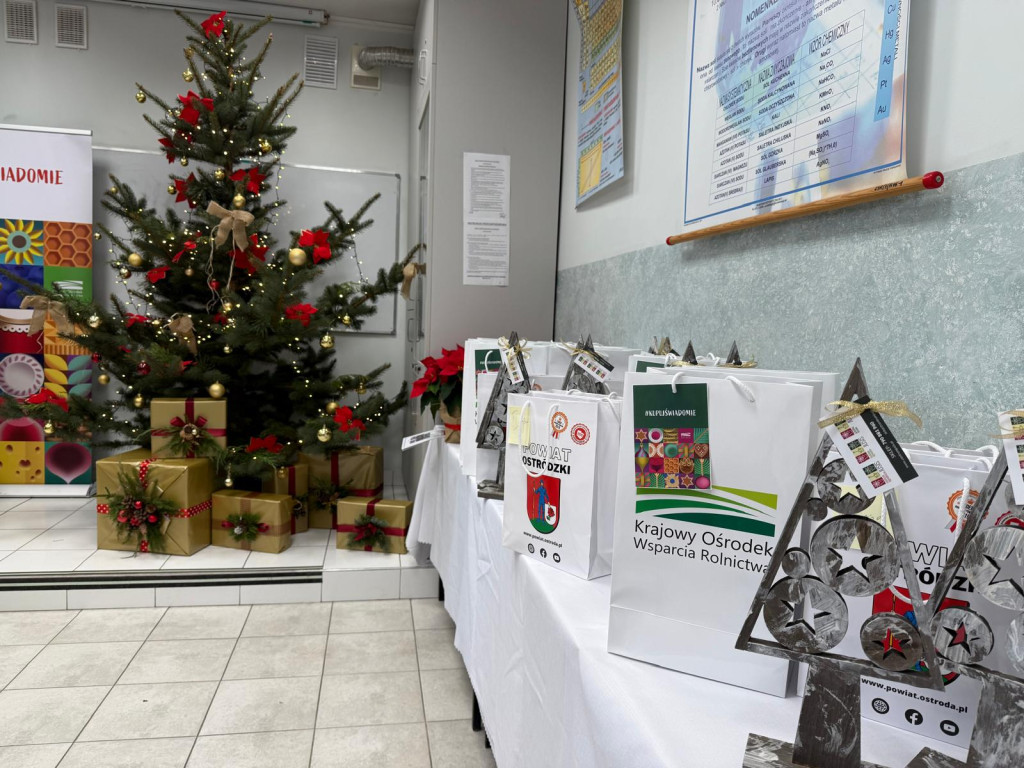 Konkurs na Najpiękniejszy Stół Bożonarodzeniowy