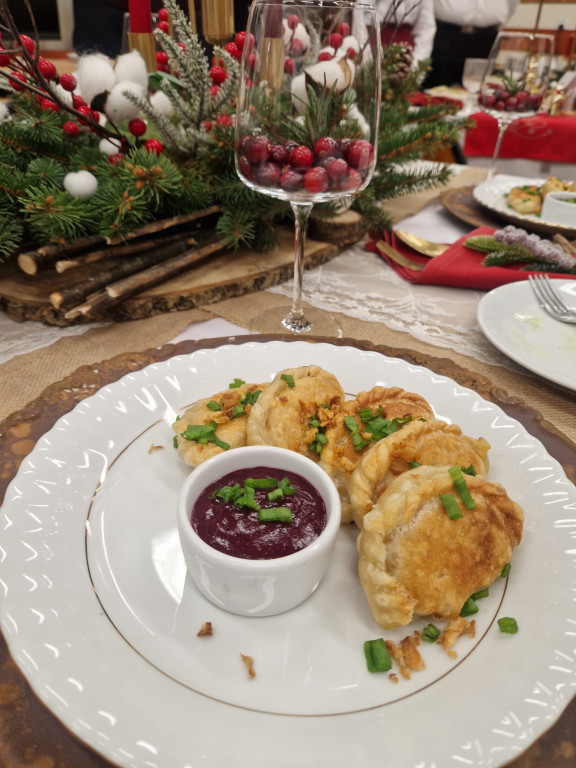 Konkurs na Najpiękniejszy Stół Bożonarodzeniowy