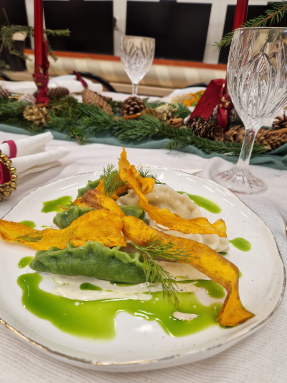 Konkurs na Najpiękniejszy Stół Bożonarodzeniowy