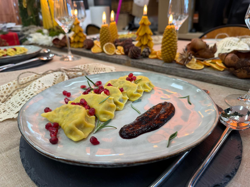 Konkurs na Najpiękniejszy Stół Bożonarodzeniowy