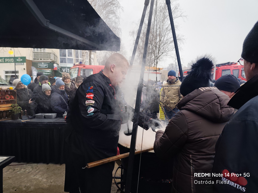 Ostróda: Zimolo na molo rozgrzało Ostródzian