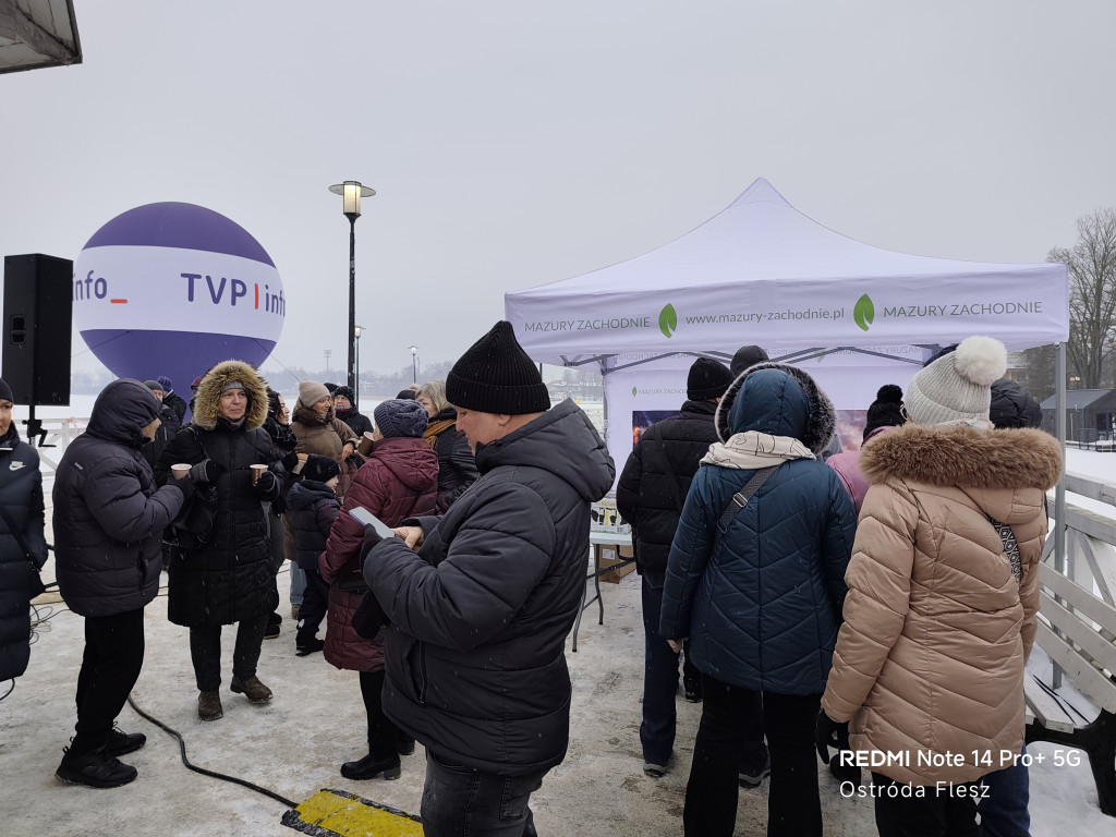 Ostróda: Zimolo na molo rozgrzało Ostródzian