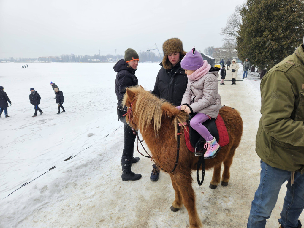 Ostróda: Zimolo na molo rozgrzało Ostródzian