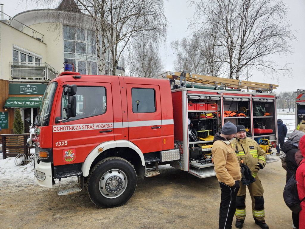 Ostróda: Zimolo na molo rozgrzało Ostródzian