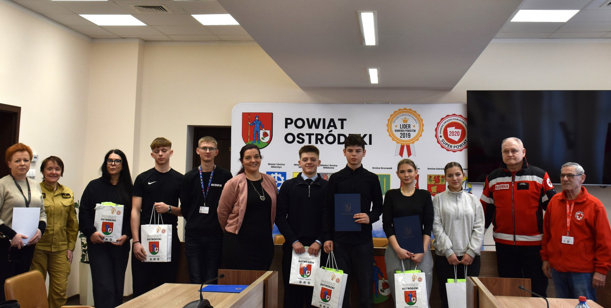Ostróda: Uczniowie z Bażyniaka najlepsi w powiecie