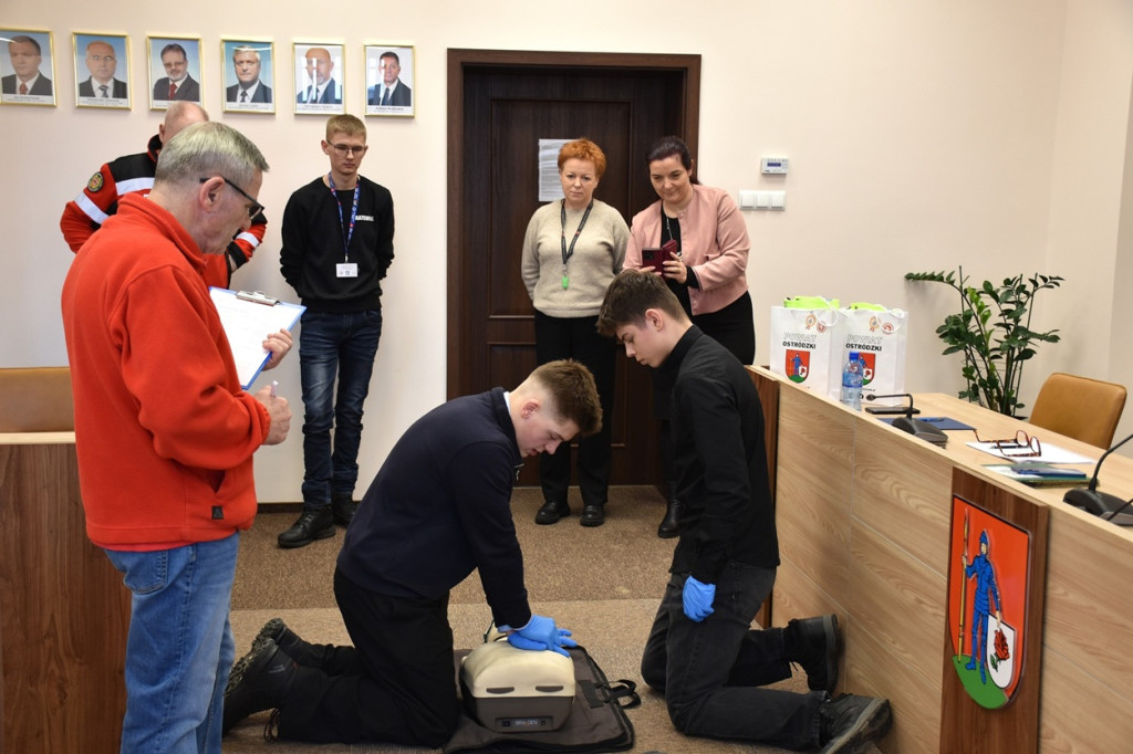 Ostróda: Uczniowie z Bażyniaka najlepsi w powiecie