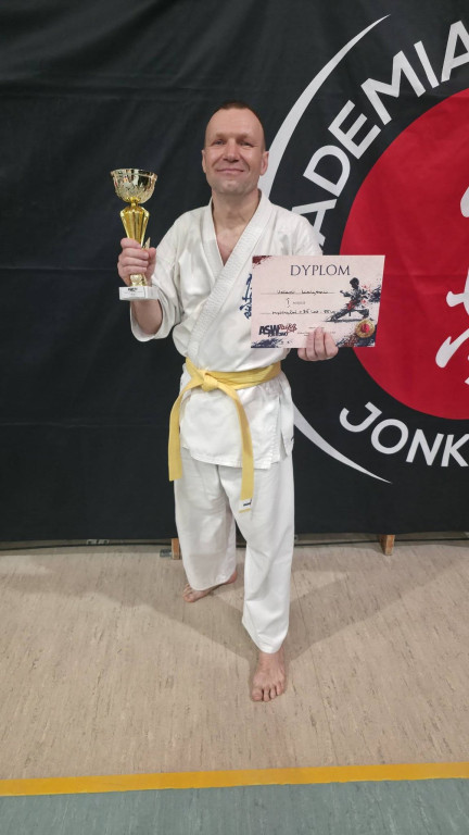 34 medale karateków z Ostródy w Jonkowie