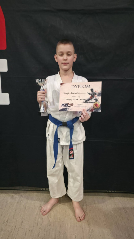 34 medale karateków z Ostródy w Jonkowie