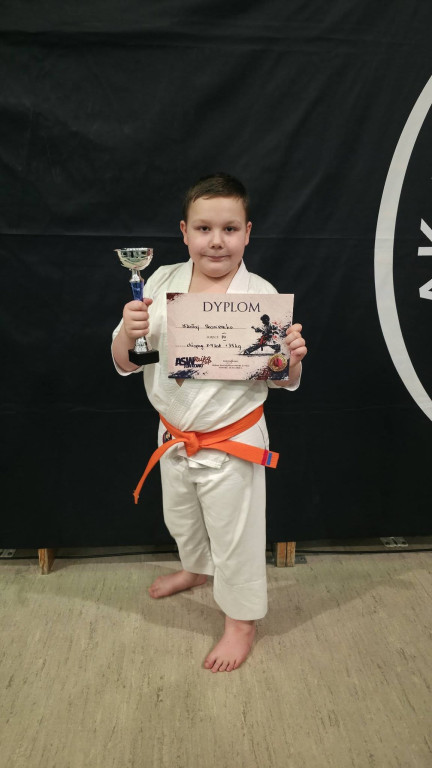 34 medale karateków z Ostródy w Jonkowie