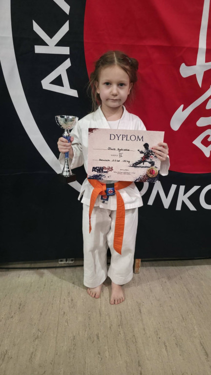 34 medale karateków z Ostródy w Jonkowie