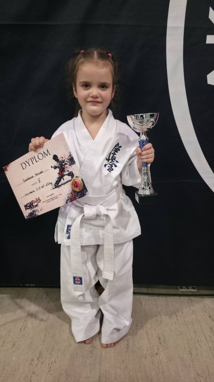 34 medale karateków z Ostródy w Jonkowie