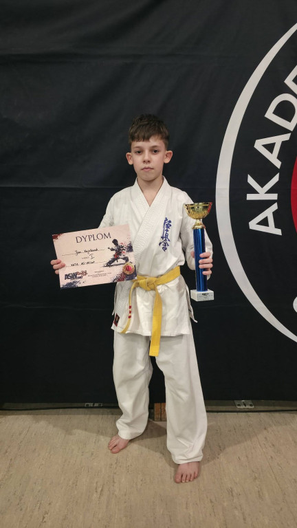 34 medale karateków z Ostródy w Jonkowie