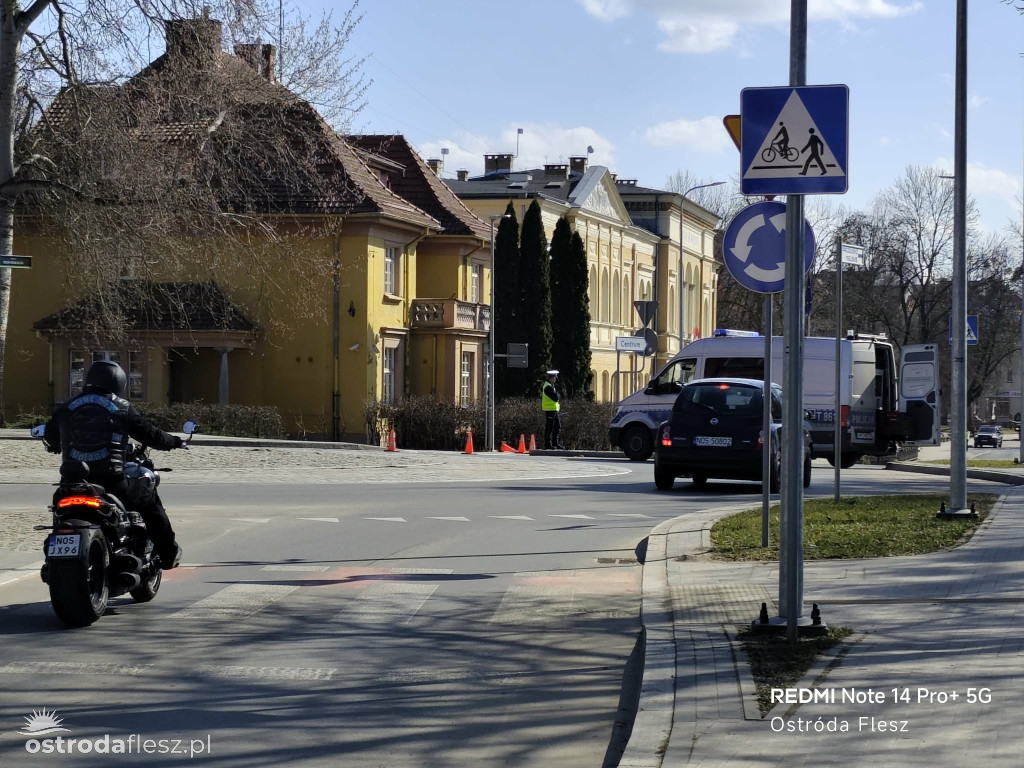 Niewybuch w Drwęcy tuż przy Urzędzie Miejskim