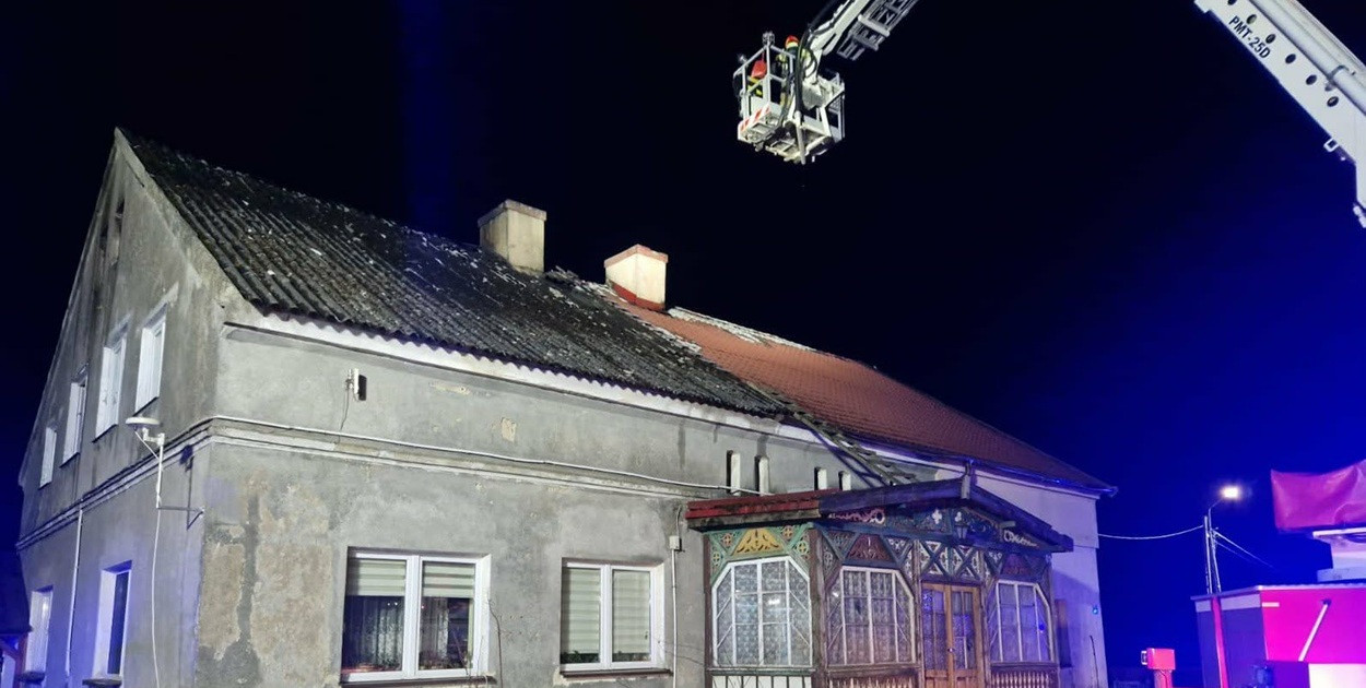 Mostkowo: Nocny pożar domu wielorodzinnego