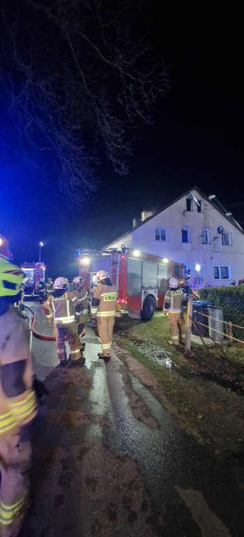 Mostkowo: Nocny pożar domu wielorodzinnego