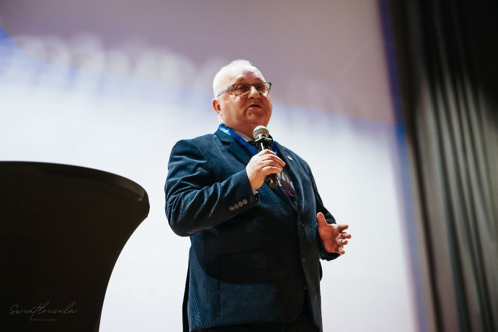 Młodzi tworzą przyszłość – konferencja, która pokazała siłę działania